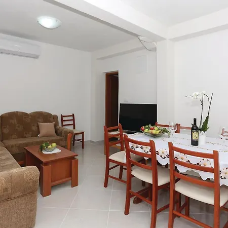 10 Bedroom Beautiful In Holiday home