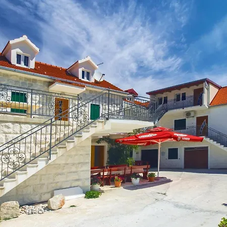 10 Bedroom Beautiful In *